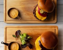 Yummy House 🍔 (Fontainebleau)