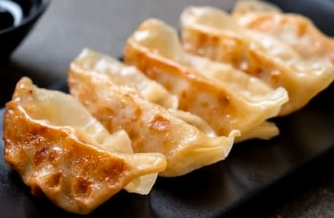 Dumpling frito 6pcs ( fried dumpling )