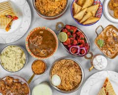 Robins Kitchen (6660 Kennedy Rd, Unit 4)