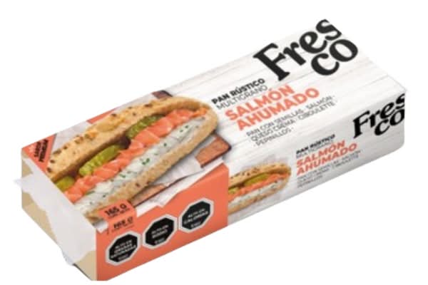 Sandwich Rustico Salmon Ahumado