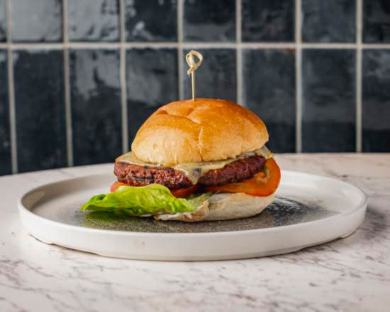 CLASSIC CHEESE BURGER