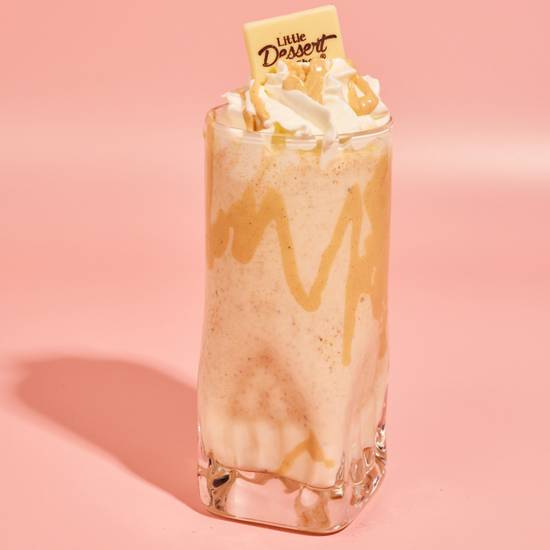 White Hazelnut & Lotus Biscoff® Shake