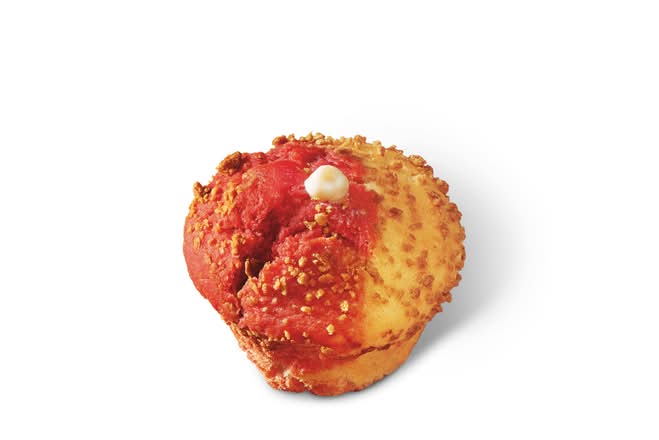 Strawberry Cheesecake Muffin