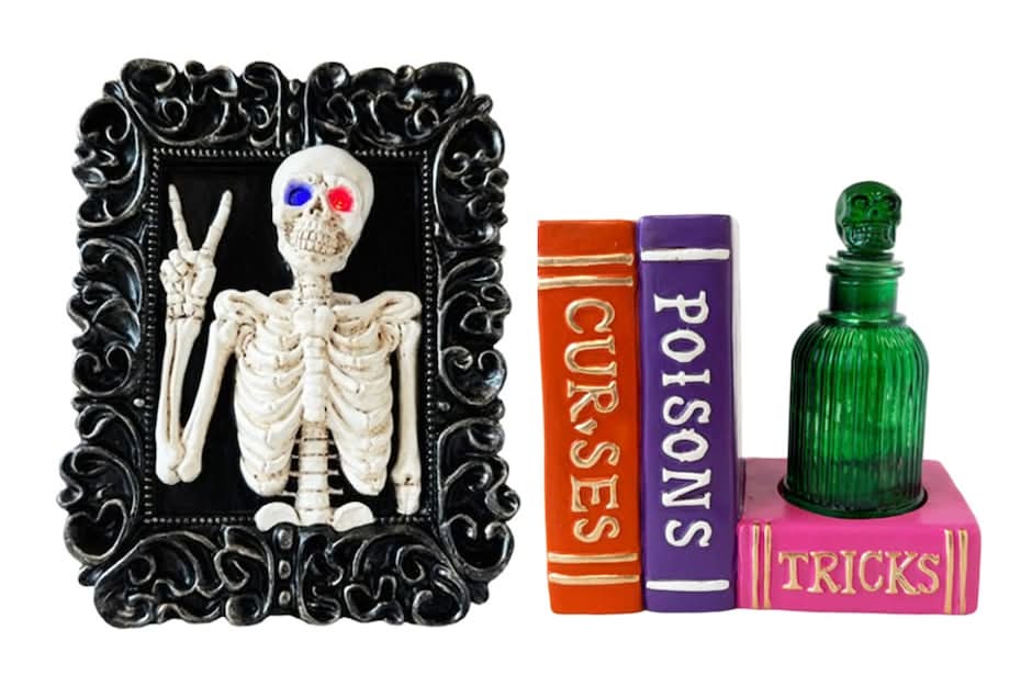 Halloween Display Decor With LED Lights, Assorted Designs, 1-ct.