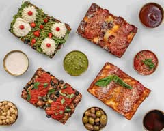 Joyride Pizza , Pier 1