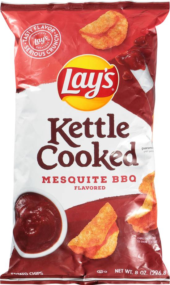 Lay's Kettle Cooked Flavored Potato Chips ( mesquite bbq)