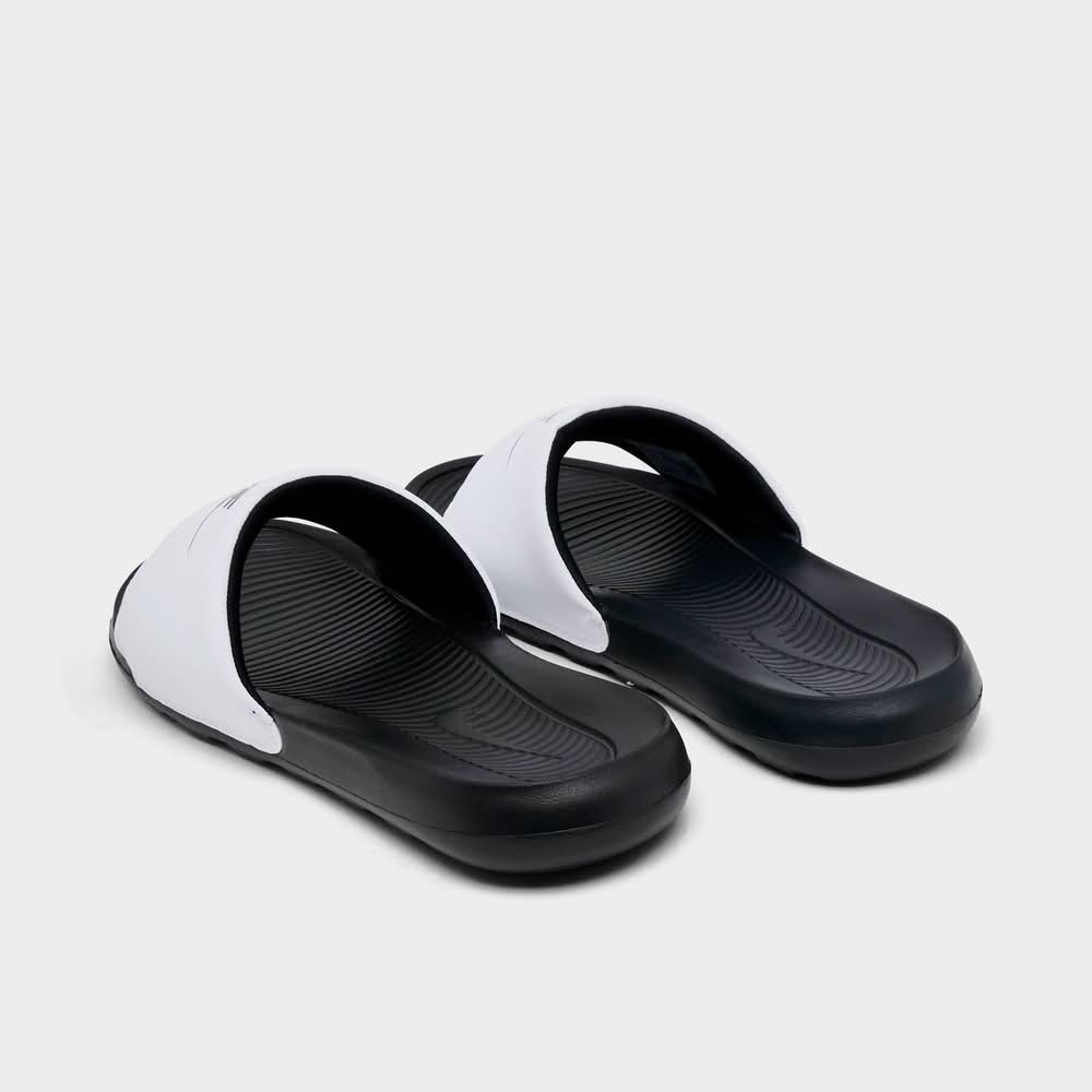 Nike Black and White Slide Sandals MENS 9 LIKE NEW Nike Men main image 4