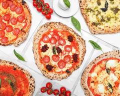 Petrucci's Artisan Stonebaked Pizza @ Eat & More