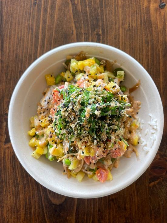 Spicy Tuna Poke Bowl*