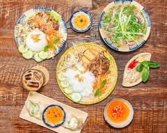 Xin Chào Vietnamese Street Food