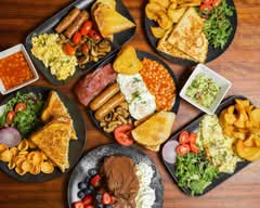 E17 Breakfast House