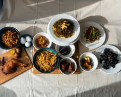 Noodleverse 面八方 Lakeview