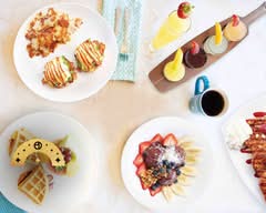 Broken Yolk Cafe - Mission Valley