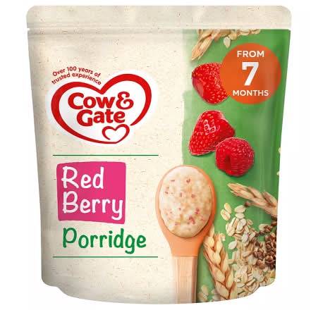 Cow & Gate Red Berry, Wholegrain Porridge Baby Cereal (200g)