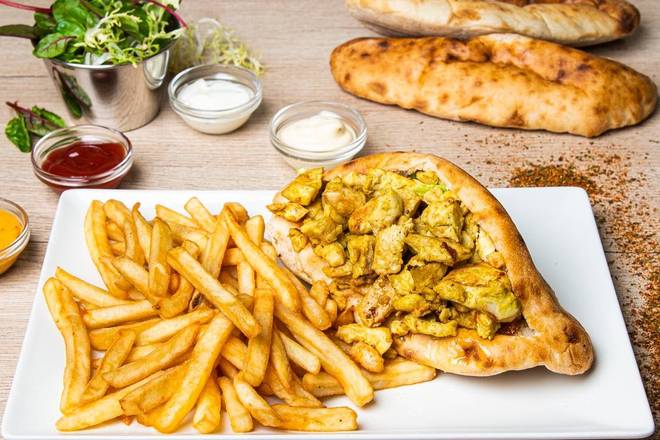 Sandwich chicken curry
