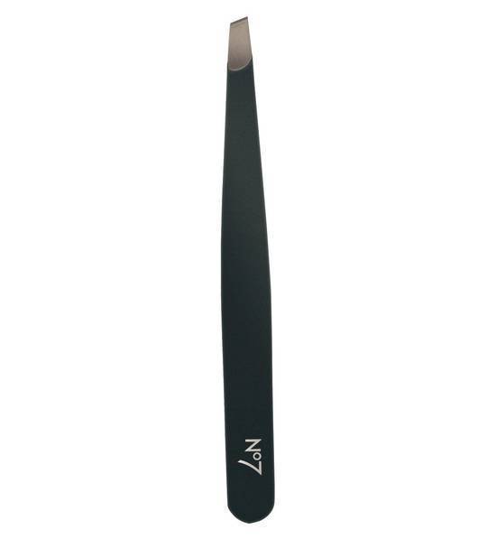 Boots No7 Slanted Tweezers