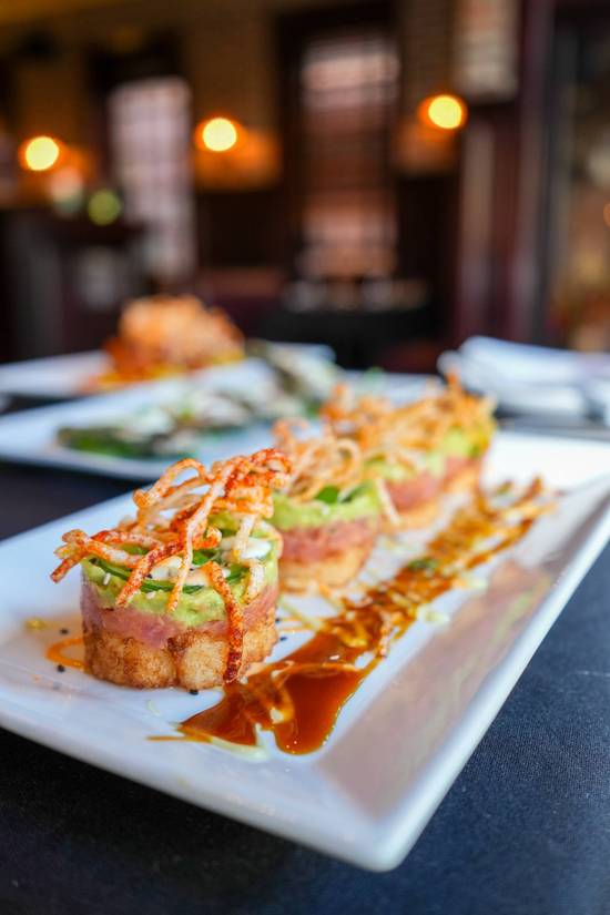 Spicy Tuna Rice Cakes