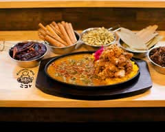 【極上からあげカレー専門店】ニコト delicious fried chicken&curry NICOTO