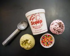 La Niña Fresa Ice Cream Shop (1727 Perkiomen Ave)