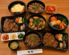 【旨辛がクセになる！本場の味をたっぷり楽しむ韓国料理】　パンチャンフード