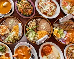 La Bonita Mexican Grill & Cantina (University Avenue)