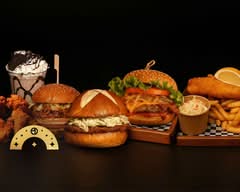 Between the Buns (Spruce Grove)