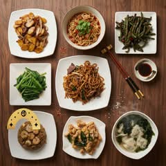 Han's Noodles and Dumplings
