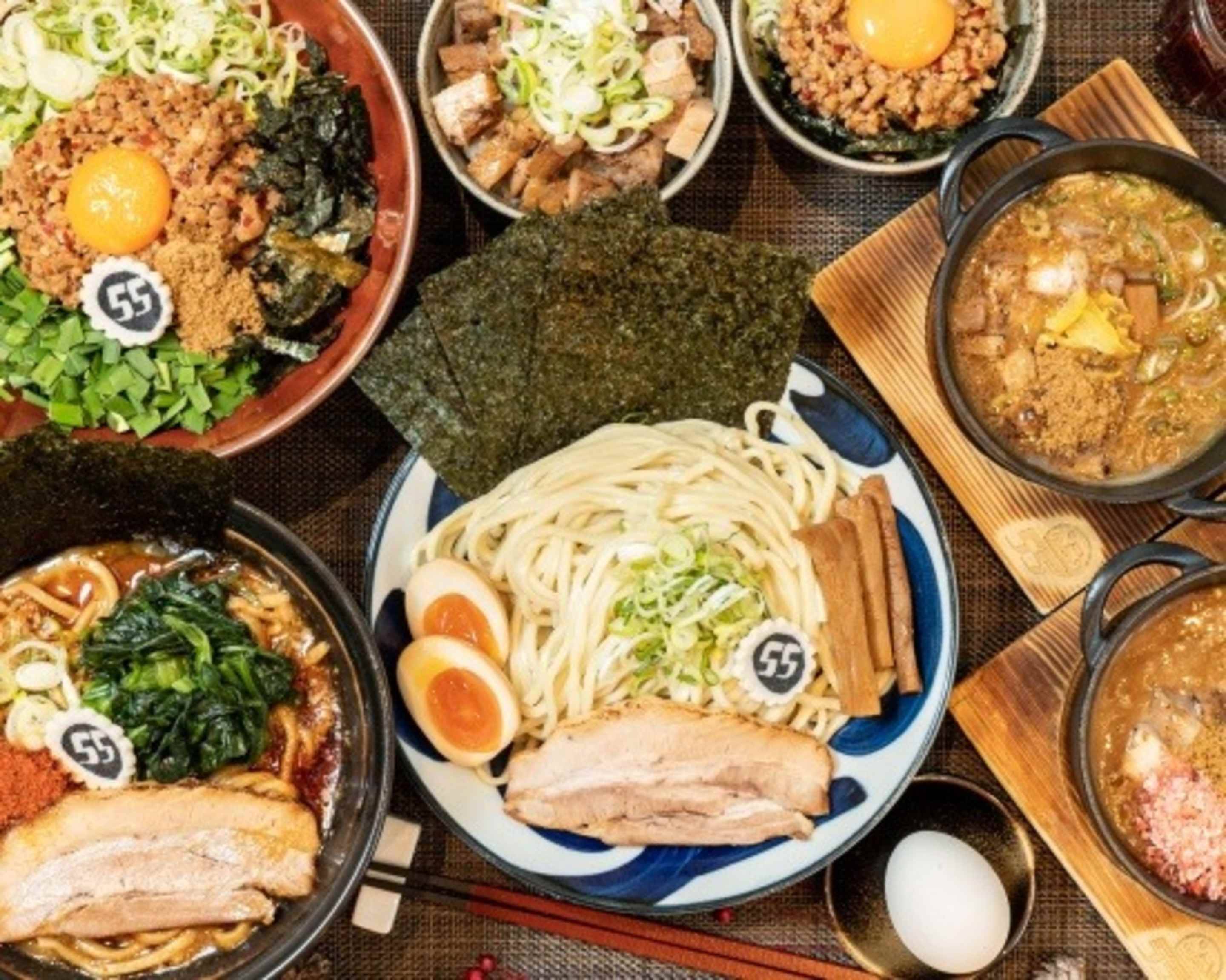 フジヤマ55ミッドランドラーメンスタンド fujiyama55 midland ramen