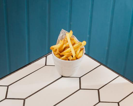 SEASONED SKIN-ON FRIES (VE)