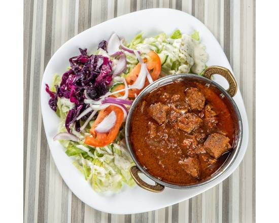 Beef Karahi Salad and Naan 