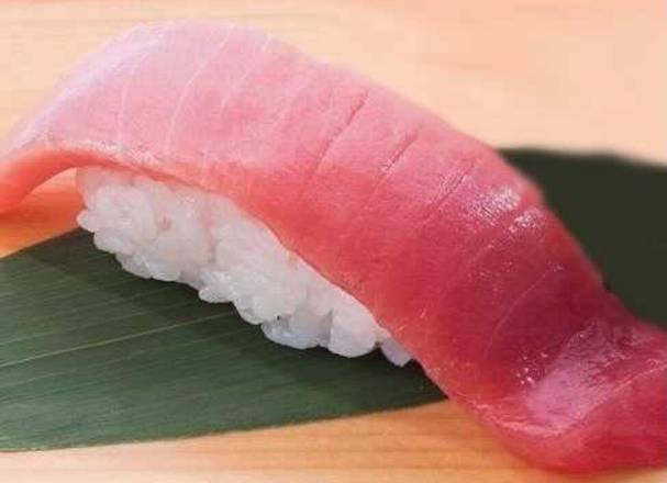 中とろ（1貫） Medium Fatty Tuna（1Pieces）