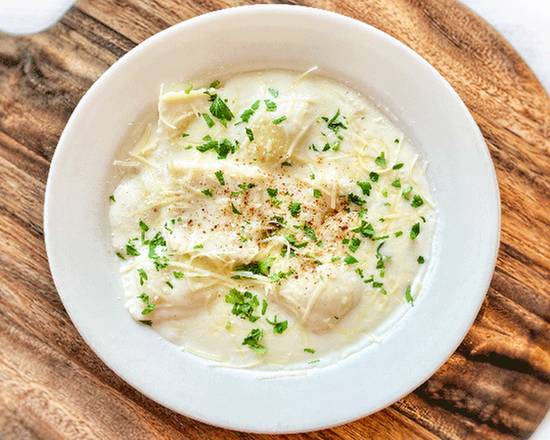 CHEESE RAVIOLI WITH ALFREDO