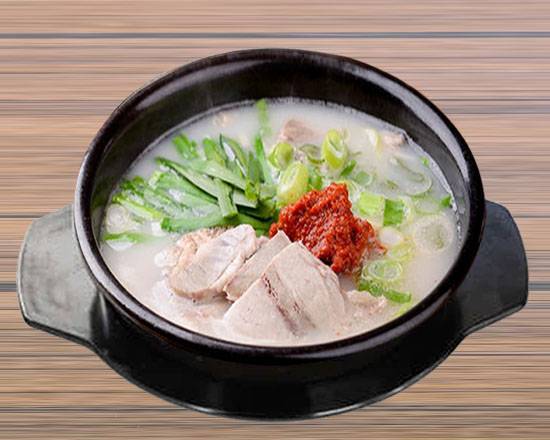 人気No.1🥇テジクッパ✨돼지국밥🐷Pork soup and rice