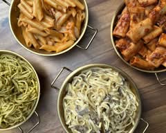 Shnoopa (300 Rue Richmond)