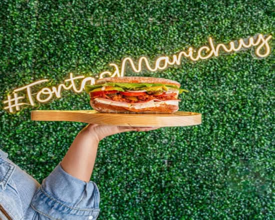 Tortas Marichuy (Mezcales)