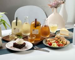 時食茶屋 SHI SHI CHA TEAHOUSE