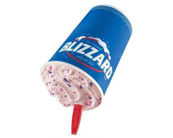 Cotton Candy Blizzard® Treat