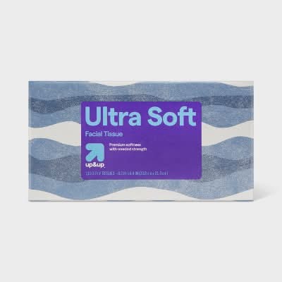 up&up Ultra Soft Facial Tissue, 20.8 cm X 21.3 cm (110 ct)