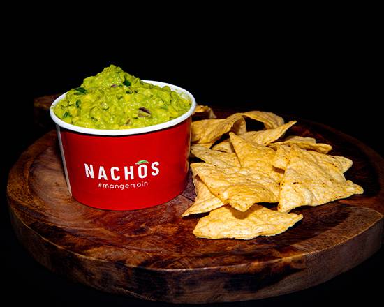 Nachos chips & Guacamole