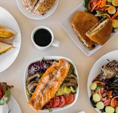 Cafetería Dios Con Nosotros