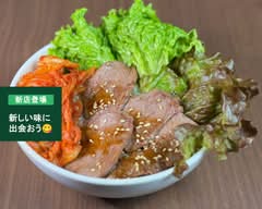 神戸牛焼肉 にくなべ屋 神戸びいどろ 新宿店Kobe Beef Yakiniku Nikunabeya Kobe-Biidoro Shinjuku			
