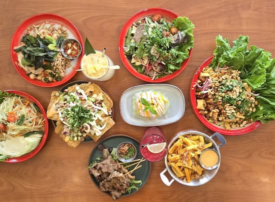Esan Thai on Division