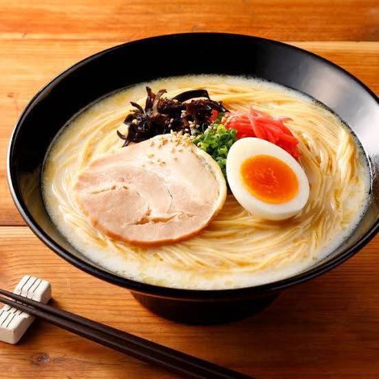 特製豚骨クリーミーラーメン】豚風堂 なんば店の出前・宅配