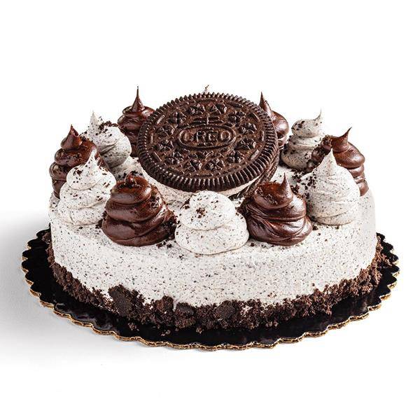 Round Chocolate Cake with Cookies and Creme Icing