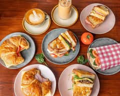 Numero 5 Bakery & Cafe