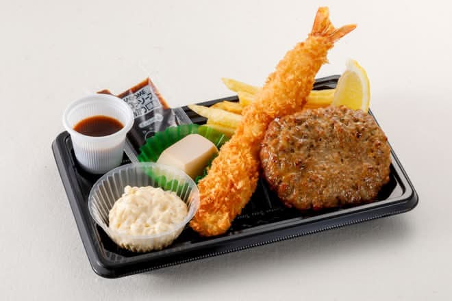 ハンバーグと大海老フライ