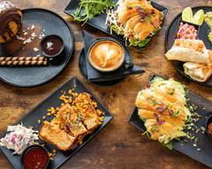 Sacred Clouds Café 