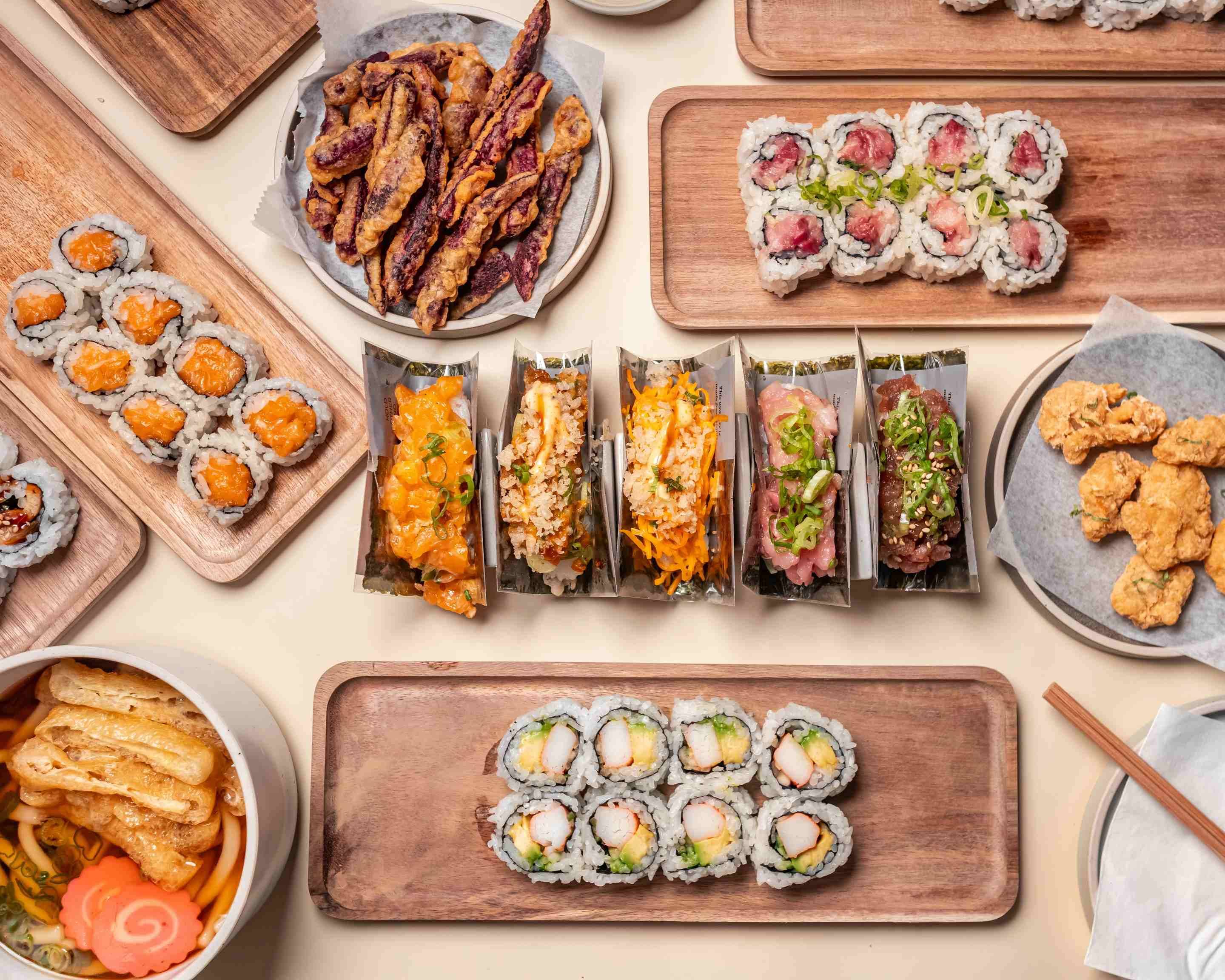 Order Handroll Bar Rolling - Menu & Prices - New York Delivery | Uber Eats