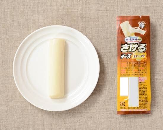 19_雪印　さけるチーズ【スモーク味】（25g）