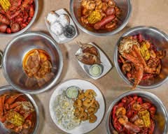 La Crawfish Shack (12076 Veterans Memorial Dr)